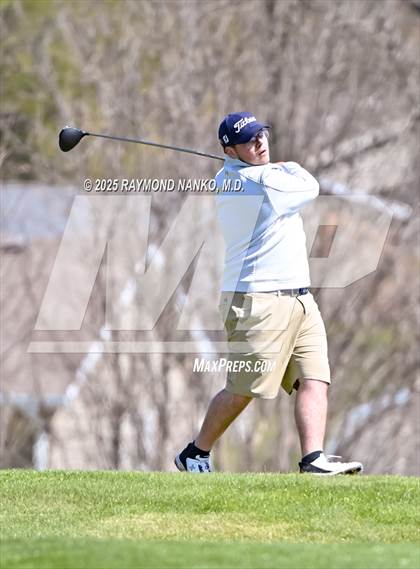 Thumbnail 1 in Yorktown Invitational  photogallery.