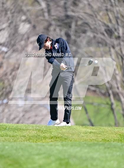 Thumbnail 2 in Yorktown Invitational  photogallery.
