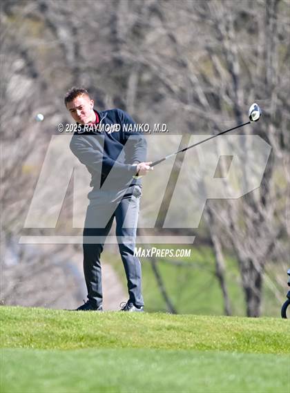 Thumbnail 3 in Yorktown Invitational  photogallery.