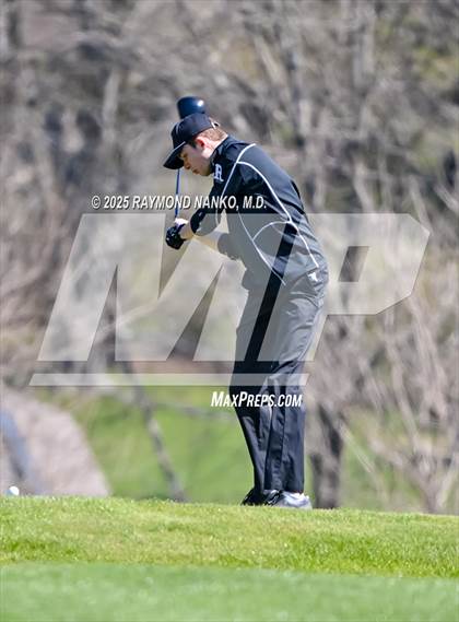 Thumbnail 2 in Yorktown Invitational  photogallery.