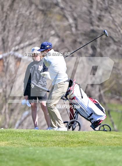 Thumbnail 3 in Yorktown Invitational  photogallery.