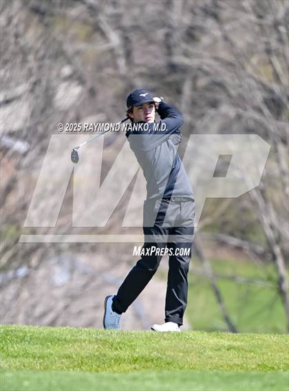 Thumbnail 1 in Yorktown Invitational  photogallery.