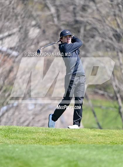Thumbnail 2 in Yorktown Invitational  photogallery.