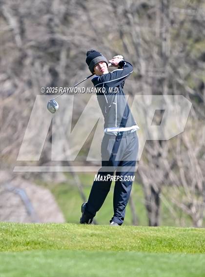 Thumbnail 1 in Yorktown Invitational  photogallery.