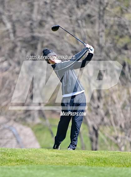 Thumbnail 2 in Yorktown Invitational  photogallery.