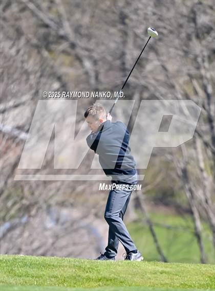 Thumbnail 2 in Yorktown Invitational  photogallery.