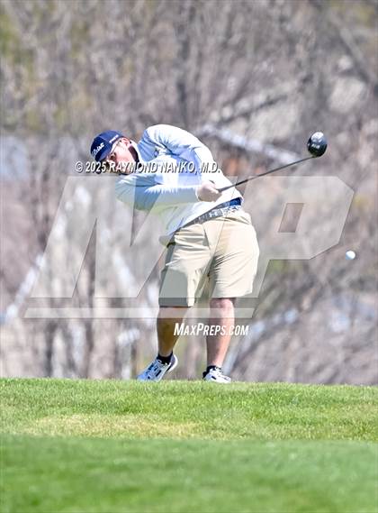 Thumbnail 1 in Yorktown Invitational  photogallery.