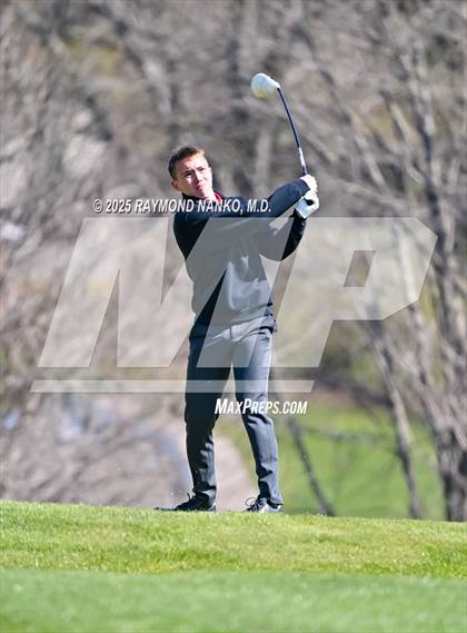 Thumbnail 2 in Yorktown Invitational  photogallery.