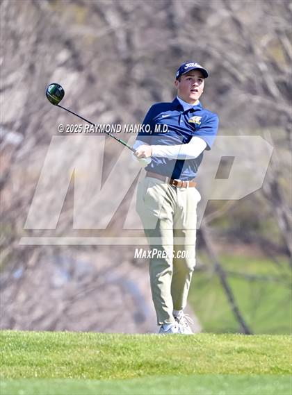Thumbnail 2 in Yorktown Invitational  photogallery.