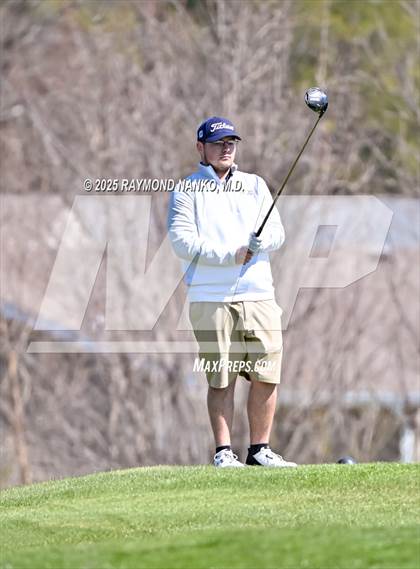 Thumbnail 1 in Yorktown Invitational  photogallery.