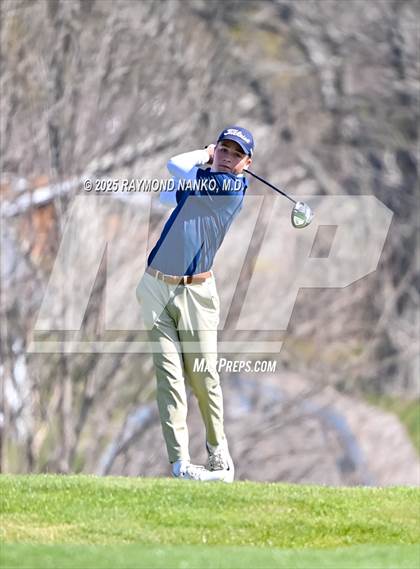 Thumbnail 3 in Yorktown Invitational  photogallery.