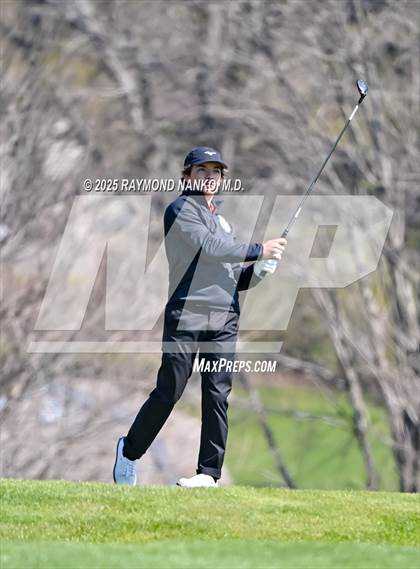 Thumbnail 3 in Yorktown Invitational  photogallery.