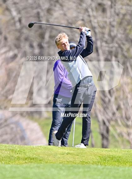 Thumbnail 1 in Yorktown Invitational  photogallery.