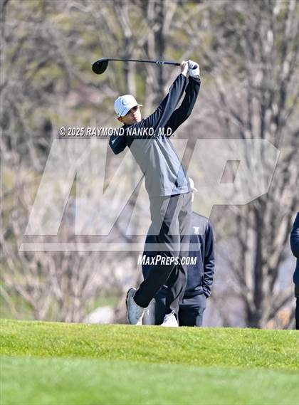Thumbnail 3 in Yorktown Invitational  photogallery.