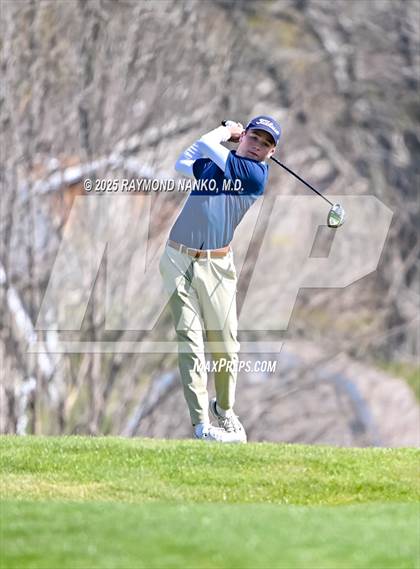 Thumbnail 2 in Yorktown Invitational  photogallery.