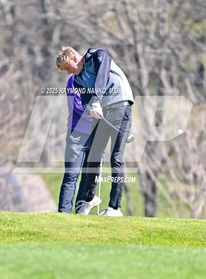 Thumbnail 1 in Yorktown Invitational  photogallery.