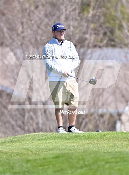 Thumbnail 2 in Yorktown Invitational  photogallery.