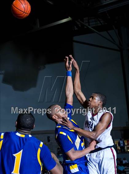 Thumbnail 3 in Lakeview Centennial vs. Kimball photogallery.