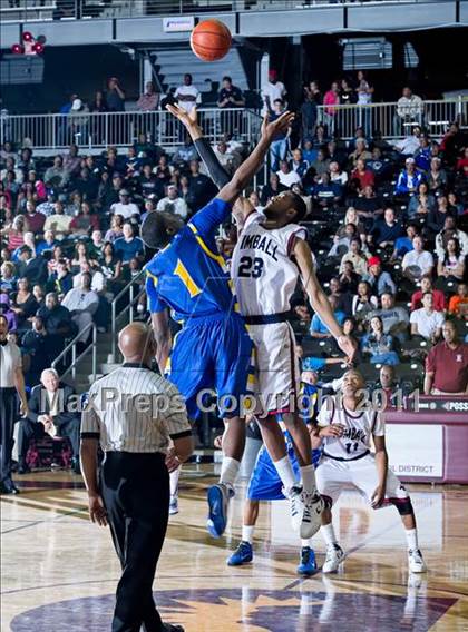 Thumbnail 2 in Lakeview Centennial vs. Kimball photogallery.