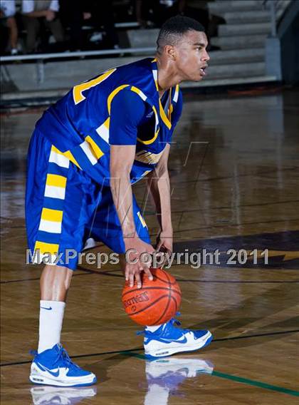 Thumbnail 1 in Lakeview Centennial vs. Kimball photogallery.