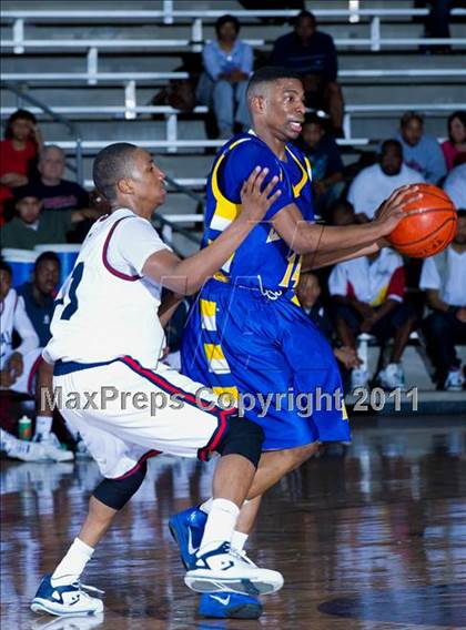 Thumbnail 1 in Lakeview Centennial vs. Kimball photogallery.