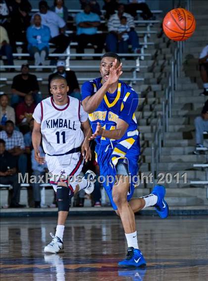 Thumbnail 1 in Lakeview Centennial vs. Kimball photogallery.