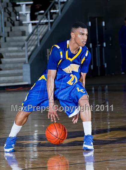 Thumbnail 3 in Lakeview Centennial vs. Kimball photogallery.