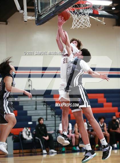 Thumbnail 1 in Viewpoint vs Valencia (6th Annual West Valley Varsity Basketball Tip-off Classic) photogallery.