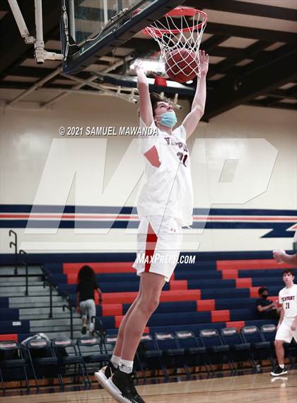 Thumbnail 3 in Viewpoint vs Valencia (6th Annual West Valley Varsity Basketball Tip-off Classic) photogallery.