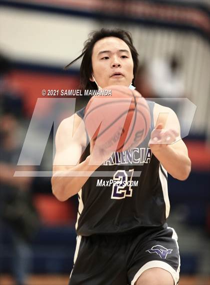 Thumbnail 1 in Viewpoint vs Valencia (6th Annual West Valley Varsity Basketball Tip-off Classic) photogallery.