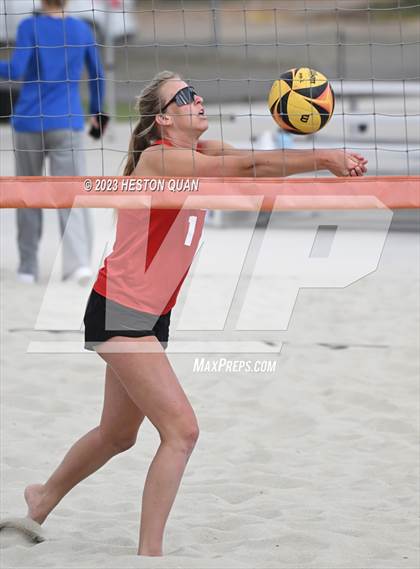 Thumbnail 3 in Trinity League Finals - Mater Dei photogallery.