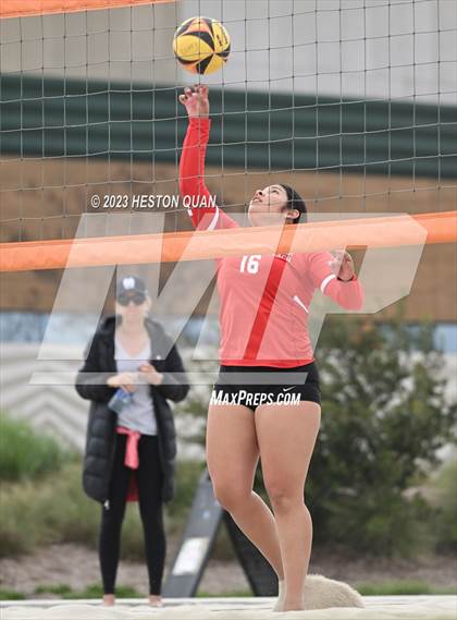 Thumbnail 1 in Trinity League Finals - Mater Dei photogallery.
