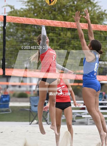 Thumbnail 1 in Trinity League Finals - Mater Dei photogallery.