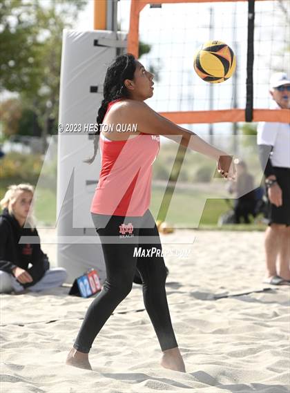 Thumbnail 2 in Trinity League Finals - Mater Dei photogallery.