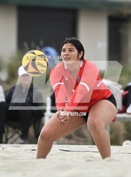 Thumbnail 2 in Trinity League Finals - Mater Dei photogallery.