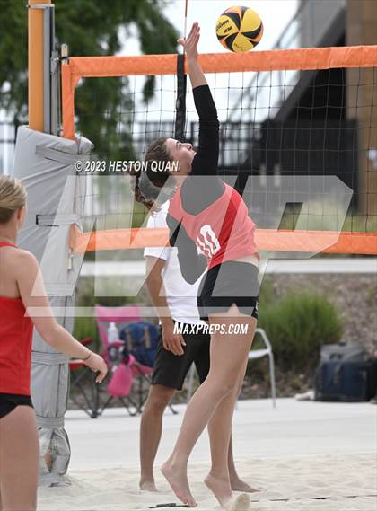Thumbnail 2 in Trinity League Finals - Mater Dei photogallery.