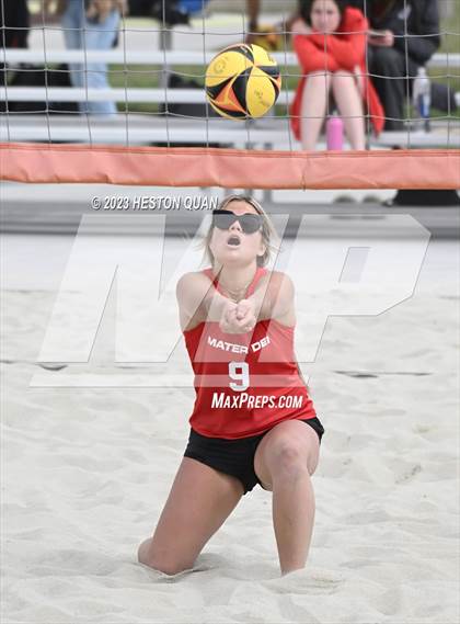 Thumbnail 2 in Trinity League Finals - Mater Dei photogallery.