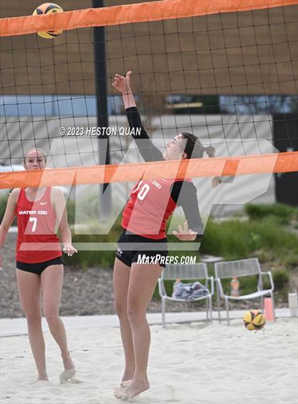 Thumbnail 1 in Trinity League Finals - Mater Dei photogallery.