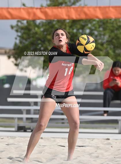 Thumbnail 2 in Trinity League Finals - Mater Dei photogallery.