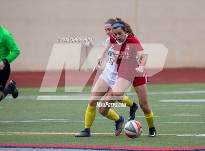 Thumbnail 3 in Charlotte Latin vs. Charlotte Catholic (Queen City Showcase) photogallery.