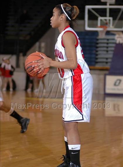 Thumbnail 1 in Muhlenberg North vs Owensboro (3rd Region Tournament) photogallery.