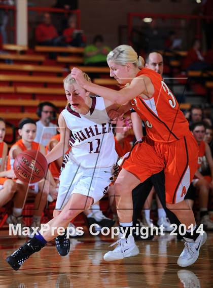 Thumbnail 2 in Buhler vs Abilene (McPherson Substate 1st Round) photogallery.