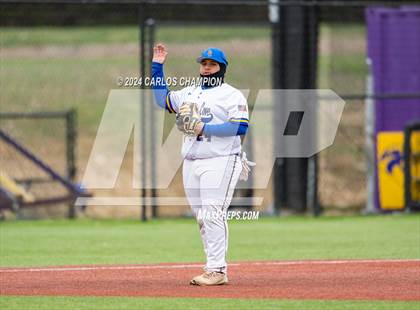 Thumbnail 2 in Ellison [C. E.] vs. Copperas Cove (Liberty Hill Tournament) photogallery.
