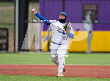 Thumbnail 2 in Ellison [C. E.] vs. Copperas Cove (Liberty Hill Tournament) photogallery.