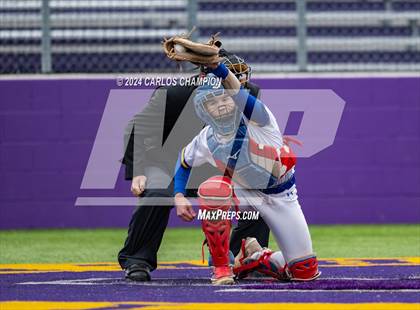 Thumbnail 2 in Ellison [C. E.] vs. Copperas Cove (Liberty Hill Tournament) photogallery.