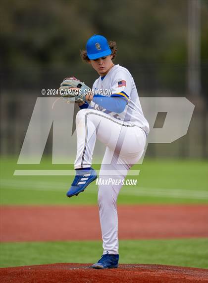 Thumbnail 2 in Ellison [C. E.] vs. Copperas Cove (Liberty Hill Tournament) photogallery.