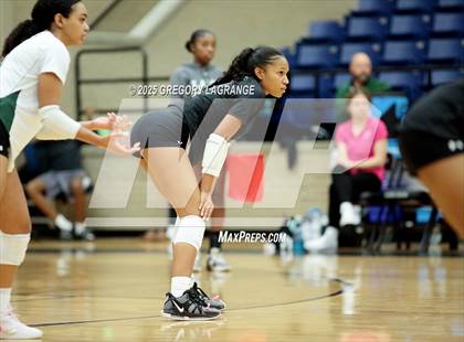 Thumbnail 1 in JV: Weatherford vs Lake Ridge photogallery.