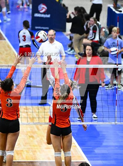 Thumbnail 1 in Centauri vs. Lamar (CHSAA 3A Round 1) photogallery.