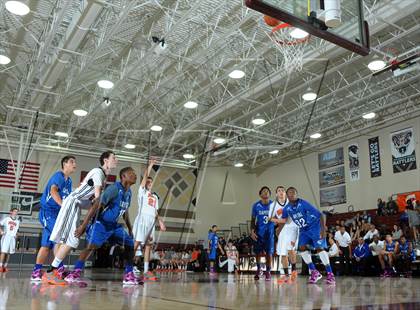Thumbnail 3 in Beverly Hills vs. Capital Christian (MaxPreps Holiday Classic) photogallery.