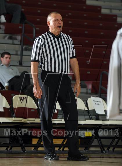 Thumbnail 3 in Beverly Hills vs. Capital Christian (MaxPreps Holiday Classic) photogallery.